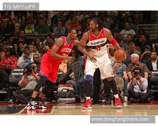 圣诞大战雷霆对决火箭球迷期待精彩对抗盛宴